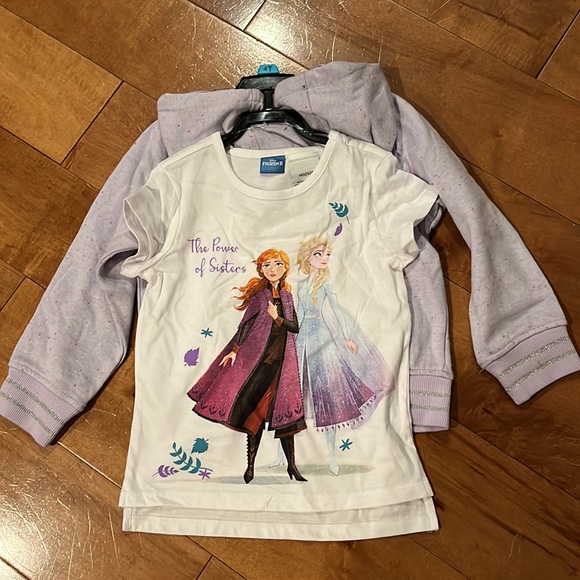 New with tags 2-piece Disney frozen set 4t - Picture 2 of 3